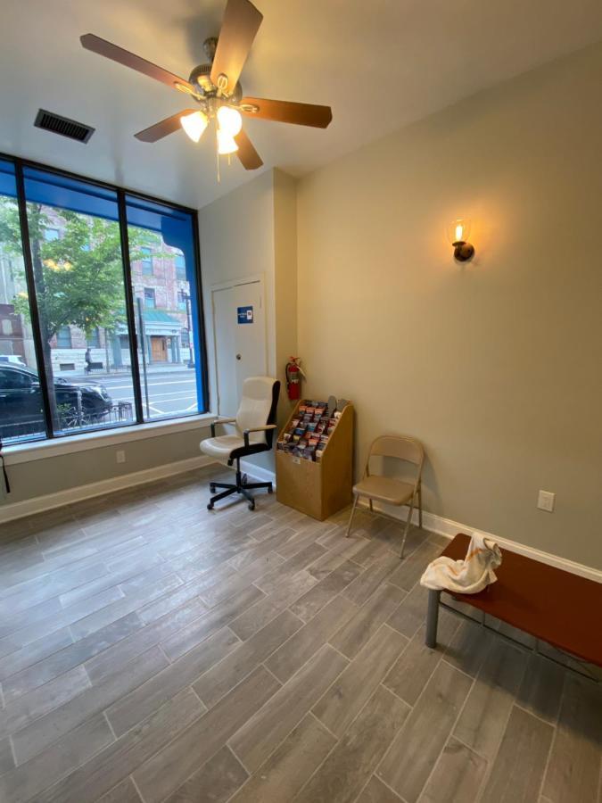 Dc International Hostel 1 Вашингтон Екстериор снимка