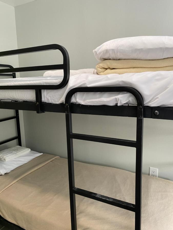 Dc International Hostel 1 Вашингтон Екстериор снимка