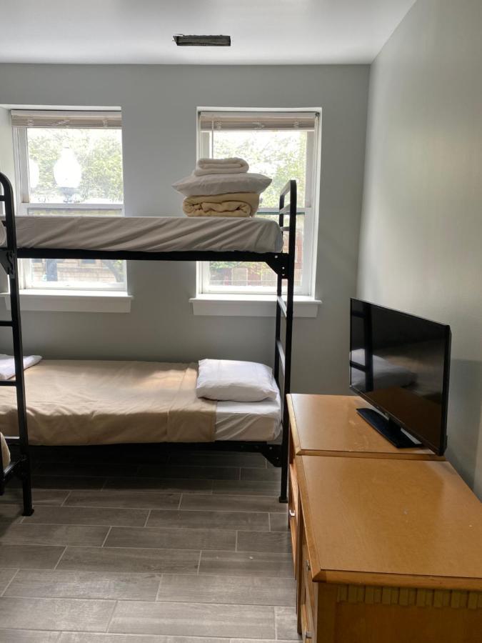 Dc International Hostel 1 Вашингтон Екстериор снимка
