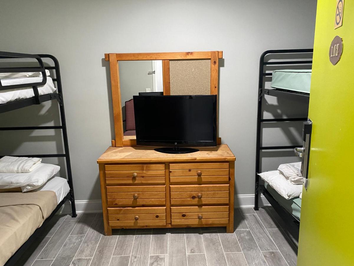 Dc International Hostel 1 Вашингтон Екстериор снимка