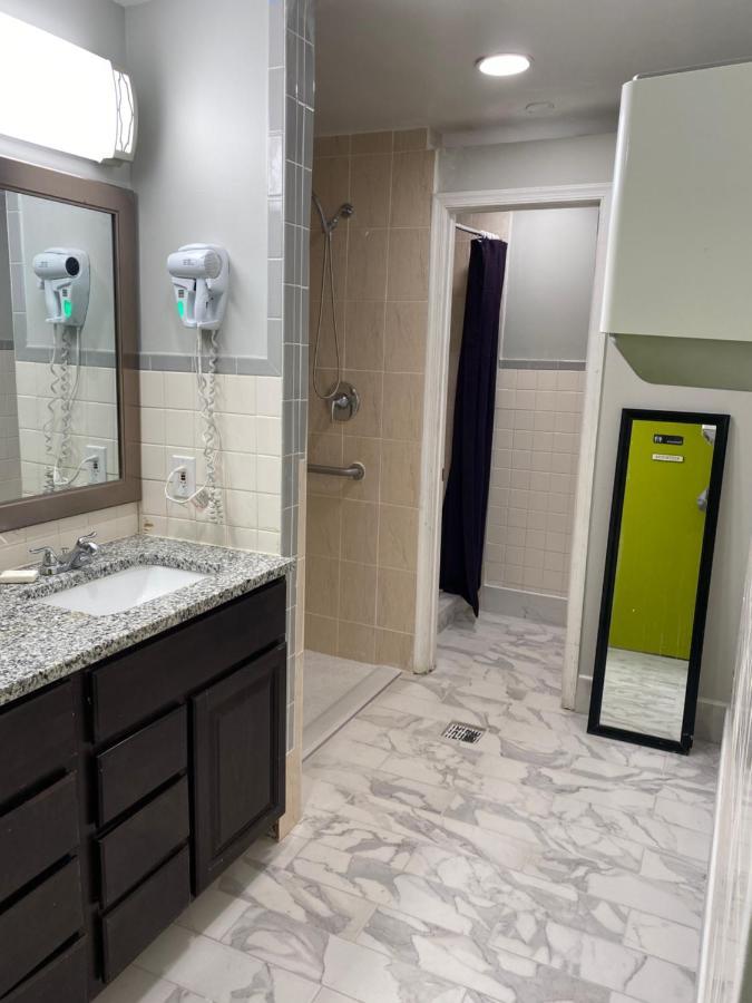 Dc International Hostel 1 Вашингтон Екстериор снимка